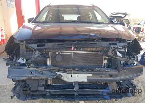 2019 Subaru Crosstrek 2.0I Premium из США, поврежденный, VIN JF2GTACC9K8242115